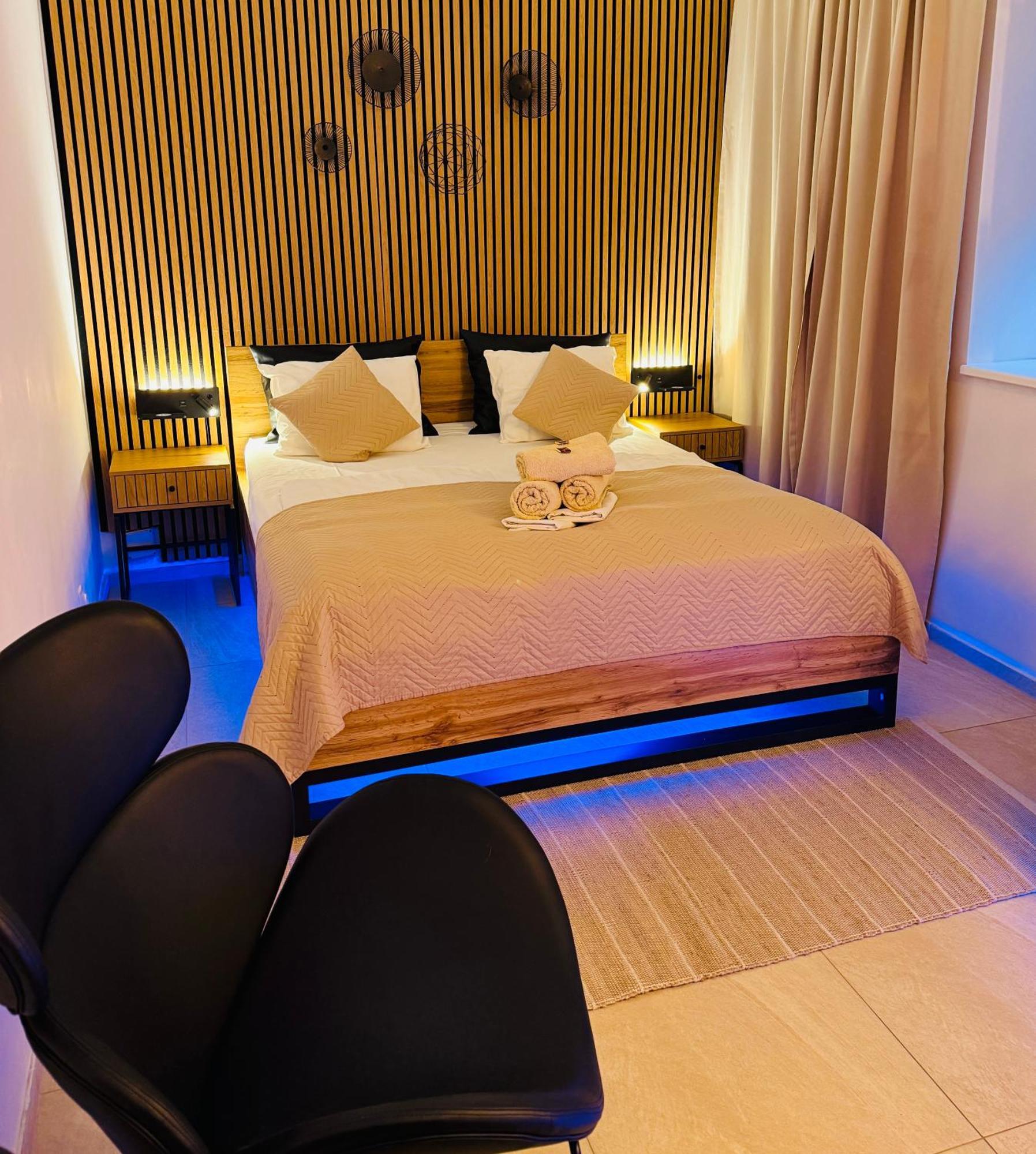 Sauna Studio Near Centre/Airport プラハ エクステリア 写真